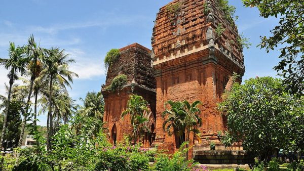 Thap Doi (Twin Towers) Cham brick towers, Quy Nhon