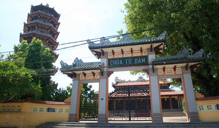 Tu Dam Pagoda — Hue, Vietnam