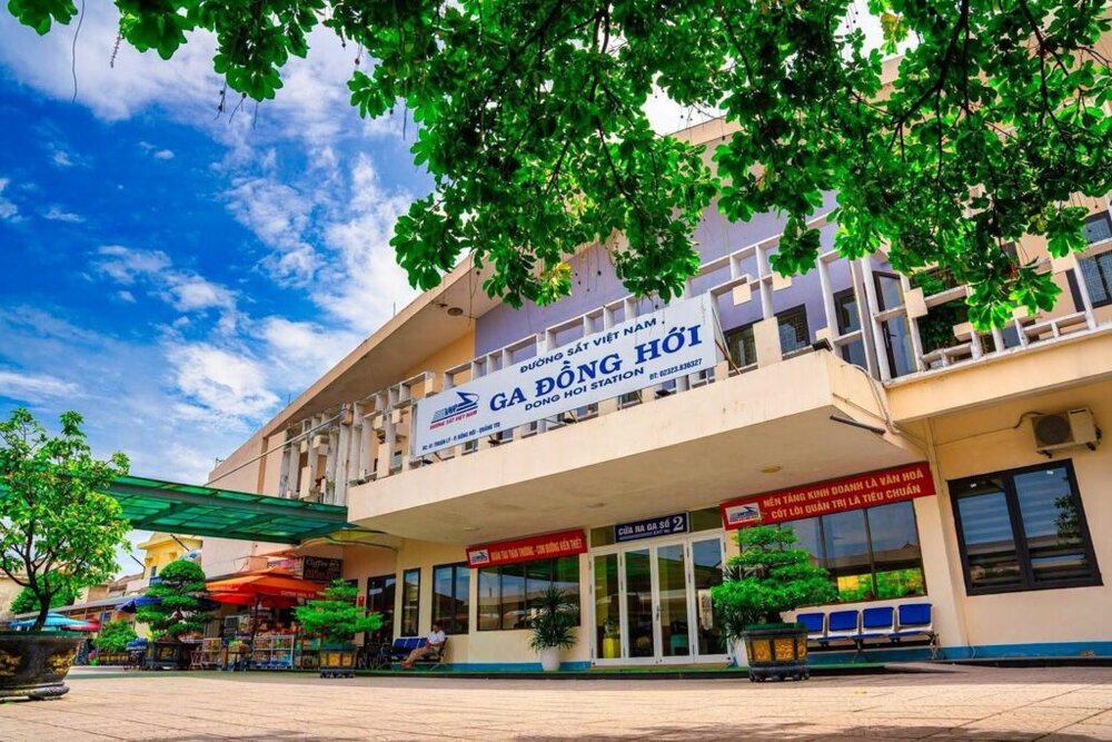 Dong Hoi railway station, stop on the Hue–Phong Nha tourist train